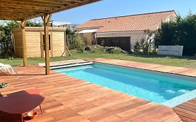 Maison Avec Piscine Et Jardin Privatifs - Un Sejour Au Calme